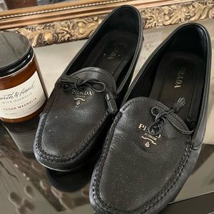Black prada loafers 39